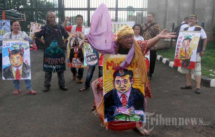 Demo Tuntut Setya Novanto Mundur