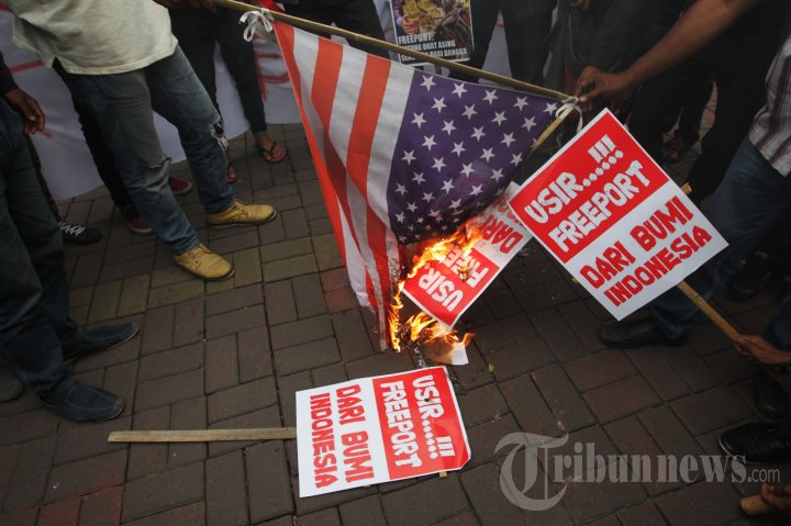 Demo Usir Freeport