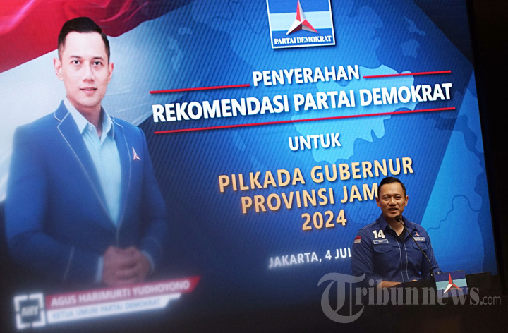Demokrat Serahkan Surat Rekomendasi Pilkada 2024