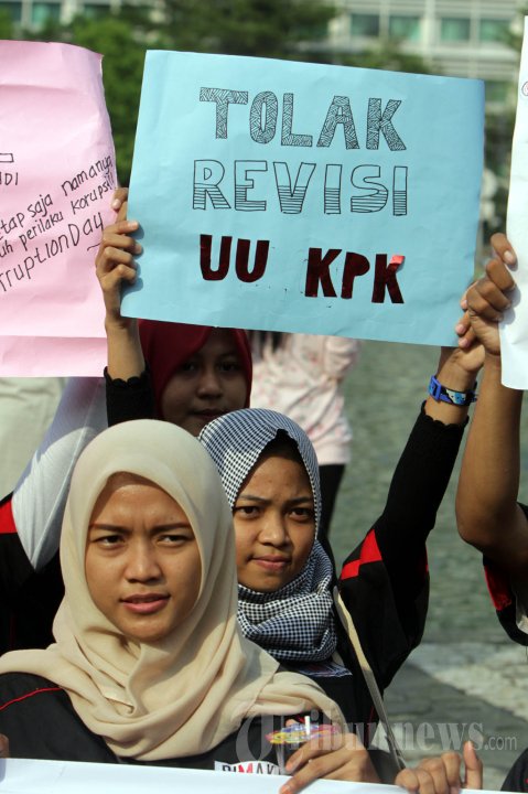 Demonstrasi Sambut Hari Anti Korupsi