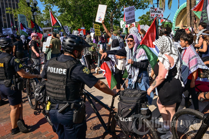 Demonstrasi Warga Amarika Pro Palestina di Orlando Florida