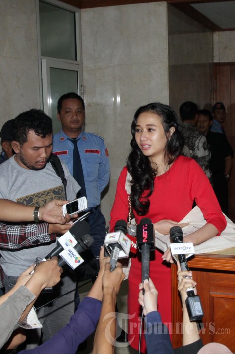 Denty Noviany Sari Beri Keterangan Di MKD DPR