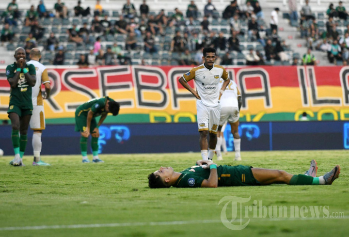Dewa United Kalahkan Persebaya di Stadion Gelora Bung Tomo