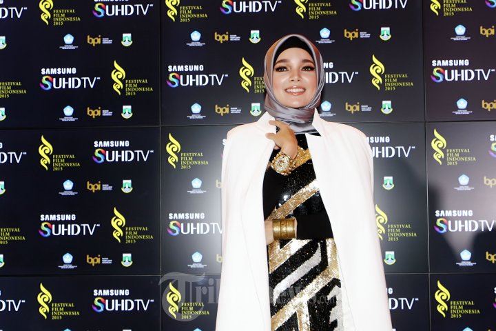 Dewi Sandra Hadiri FFI 2015