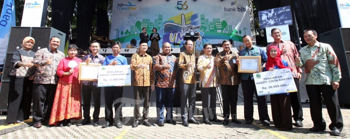 Dirut Bank BJB Luncurkan BJB Credit Card