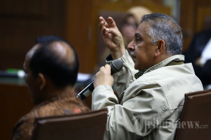 Dirut PLN Sofyan Basir Bersaksi dalam Sidang Eni Maulani