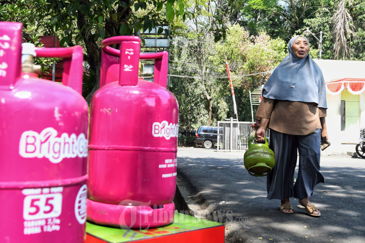Diskopindag Kota Malang Dan Pertamina Fasilitasi Warga Tukar Tab