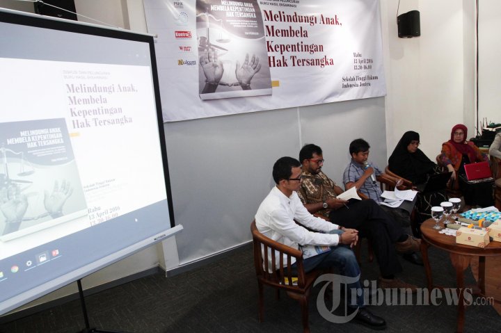 Diskusi Dan Peluncuran Buku Bela Hak Kepentingan Tersangka