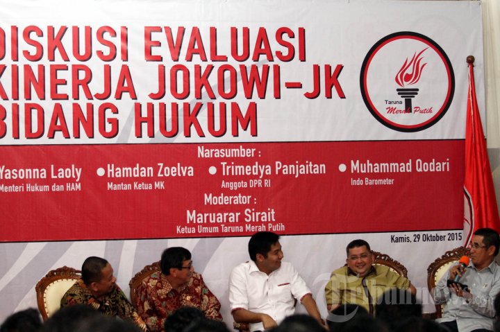 Diskusi Kinerja Jokowi-JK Di Bidang Hukum