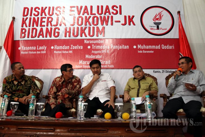 Diskusi Kinerja Jokowi-JK Di Bidang Hukum