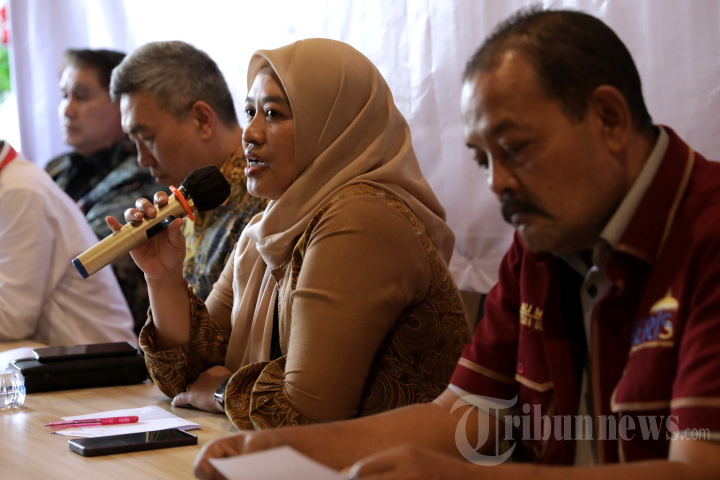 Diskusi Polemik Larangan Penjualan Rokok