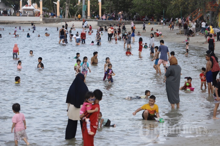 Ditutup Saat Natal, Pengunjung Kembali Datangi Ancol