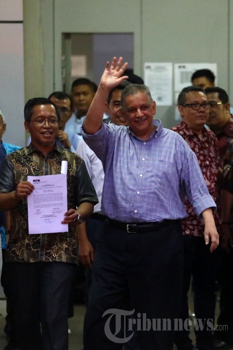 Divonis Bebas, Mantan Bos PLN Sofyan Basir Tinggalkan Rutan KPK