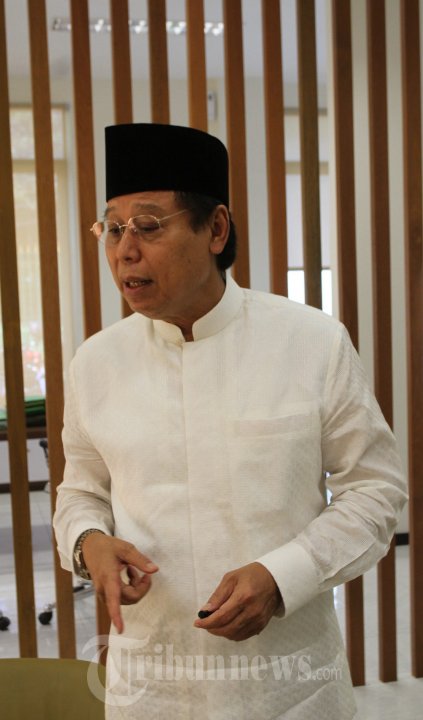 Djan Faridz Beri Bantuan Insiden Pembakaran Tolikara Papua