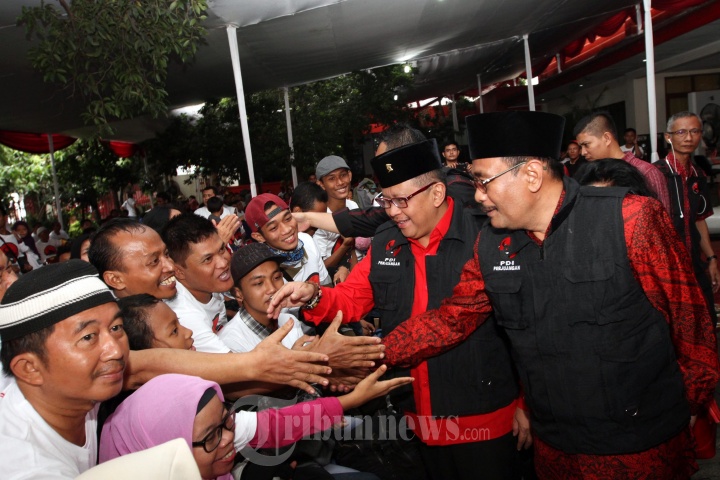 Djarot Lepas Mudik Gratis PDIP Menggunakan Bus