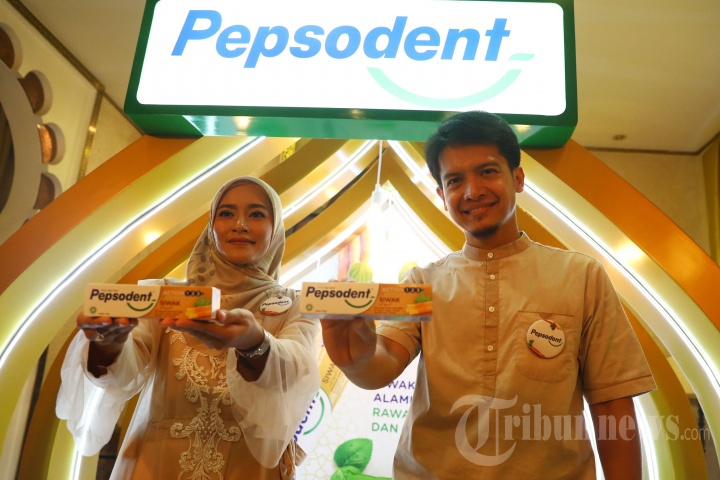 Donasi Melalui Peluncuran Pepsodent Siwak