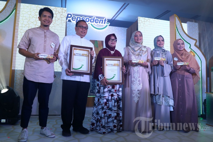Donasi Melalui Peluncuran Pepsodent Siwak