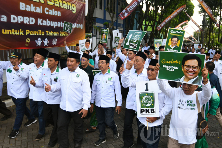 DPC PKB Daftar Bacaleg di KPU Kabupaten Malang