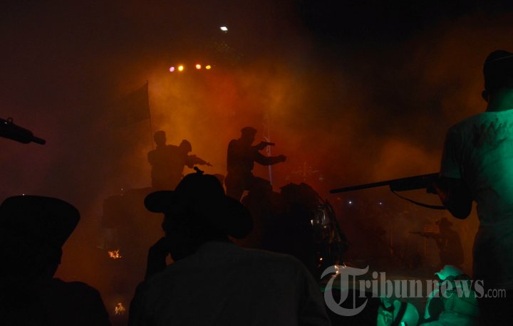 Drama Kolosal Surabaya Membara