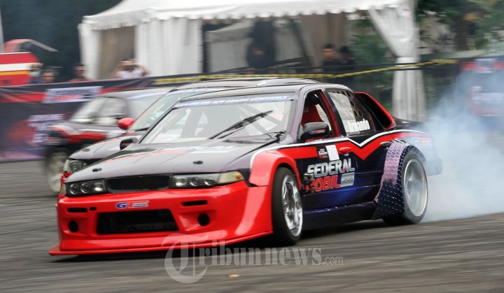 Drifting Pelumas Federal Mobil Lubricants