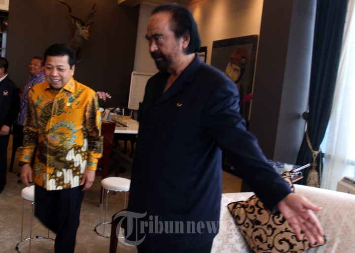 Dua Ketua Umum Partai Bersar Bertemu