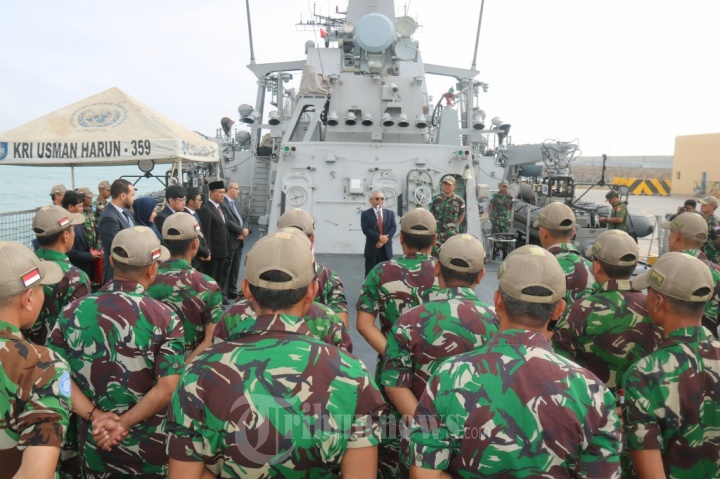 Dubes LBBP RI Kunjungi Prajurit KRI Usman Harun-359