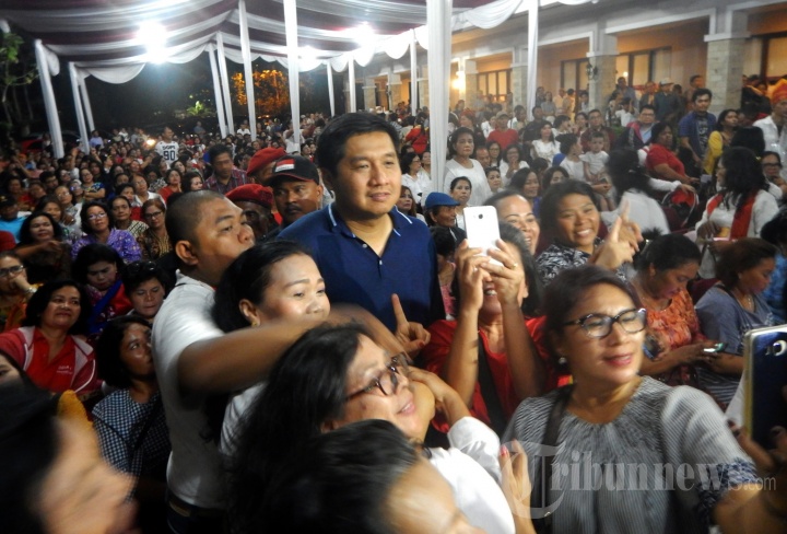 DUKUNG JOKOWI-MARUF AMIN
