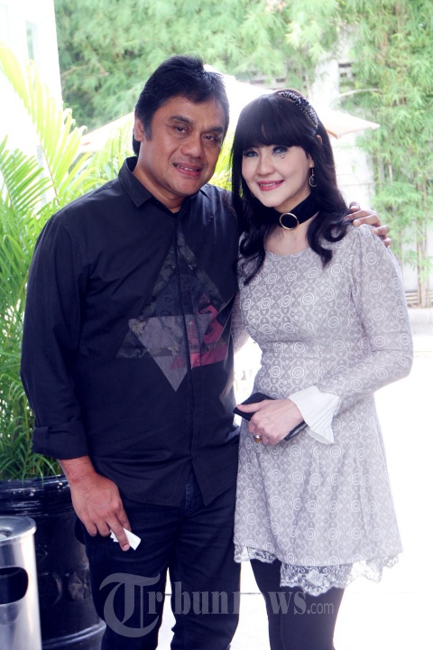Dwiki Dharmawan dan Ita Purnamasari