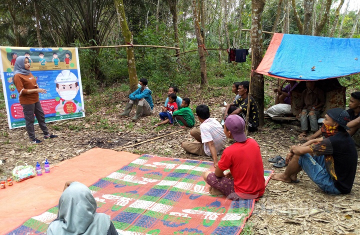 Edukasi Covid-19 Bagi Suku Anak Dalam