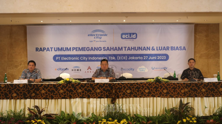 Electronic City Indonesia Lakukan RUPST dan RUPSLB