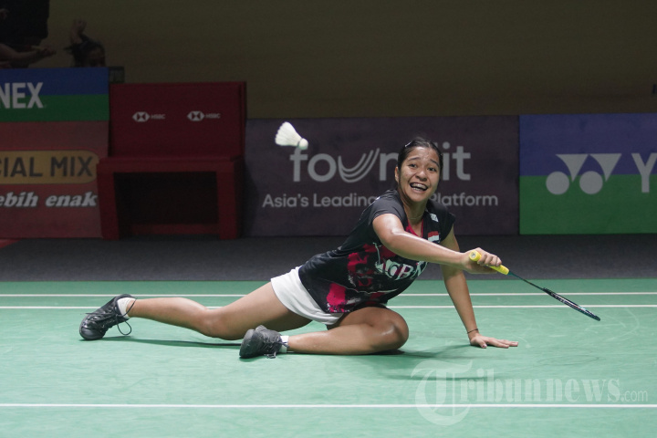 Ester Nurumi Terhenti di Babak 16 Besar Indonesia Open 2024