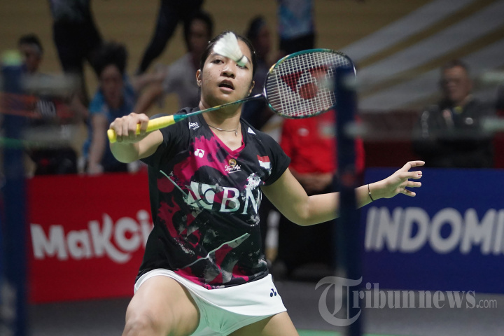 Ester Nurumi Terhenti di Babak 16 Besar Indonesia Open 2024