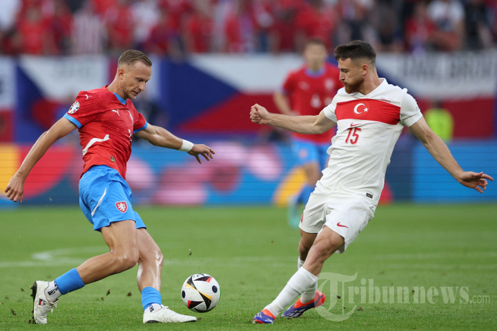 Euro 2024 : Menang 2-1 Lawan Ceko, Turki Lolos ke 16 Besar