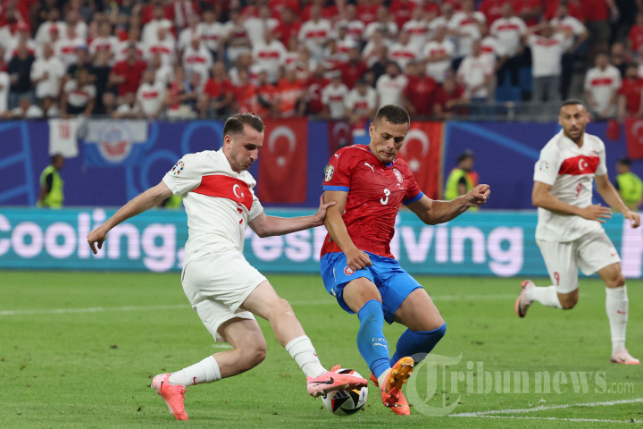 Euro 2024 : Menang 2-1 Lawan Ceko, Turki Lolos ke 16 Besar