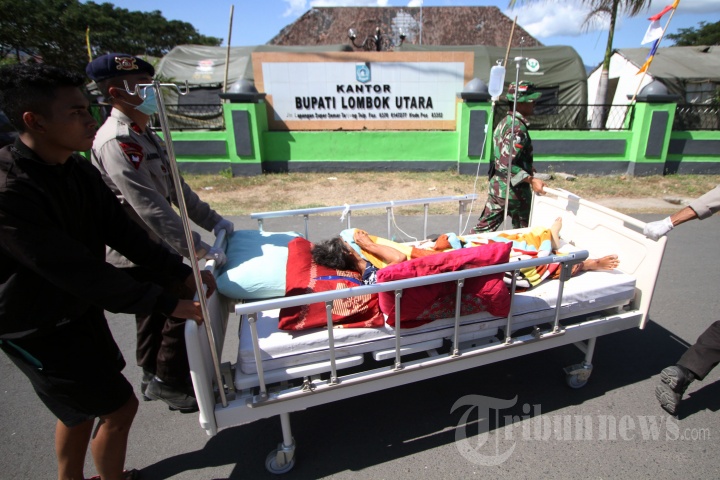 Evakuasi dan Penanganan Korban Gempa Lombok