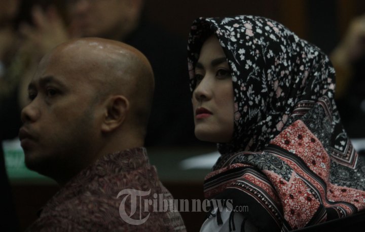 Evelyn Irawan Menjadi Saksi M Sanusi di P Tipikor