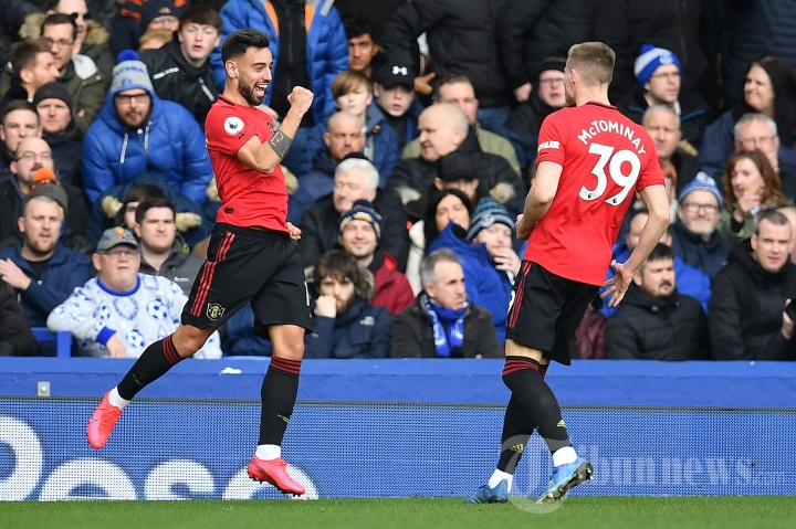Everton vs Manchester United 1-1, Ancelotti Diusir Wasit