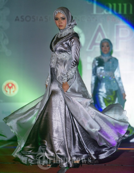 Fashion Show Busana Muslim APFA Aceh