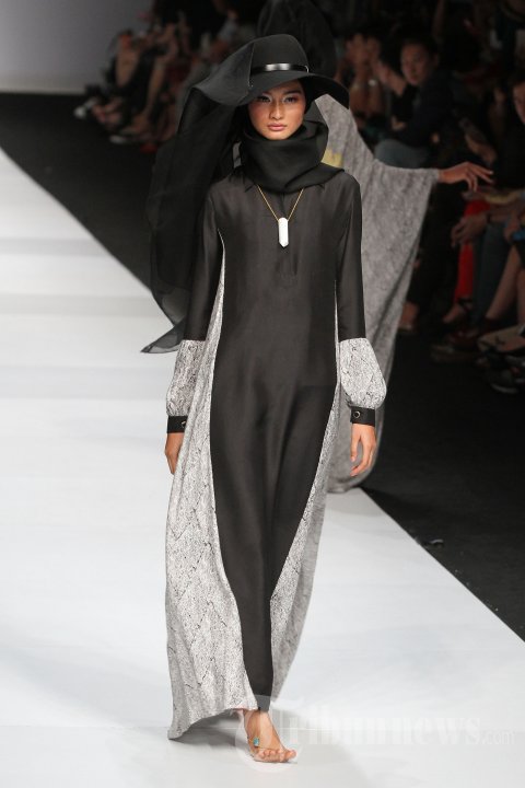 Fashion Show Karya Jenahara di JFW 2015