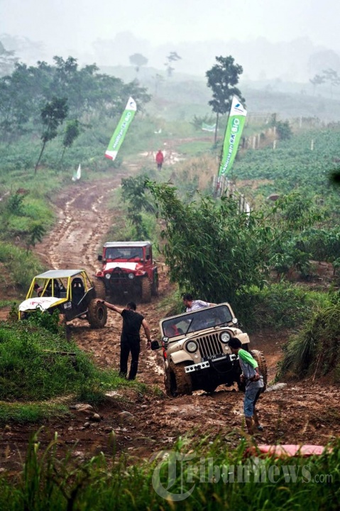 Fastron Weekend Drive Bersama Jurnalis 4X4