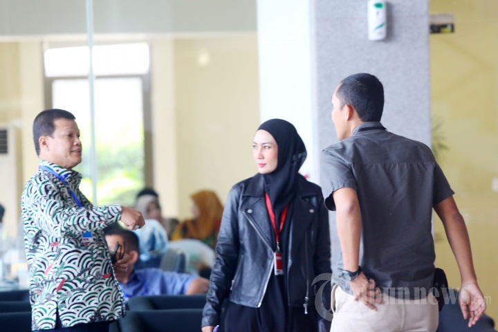 Fenny Steffy Burase Diperiksa KPK