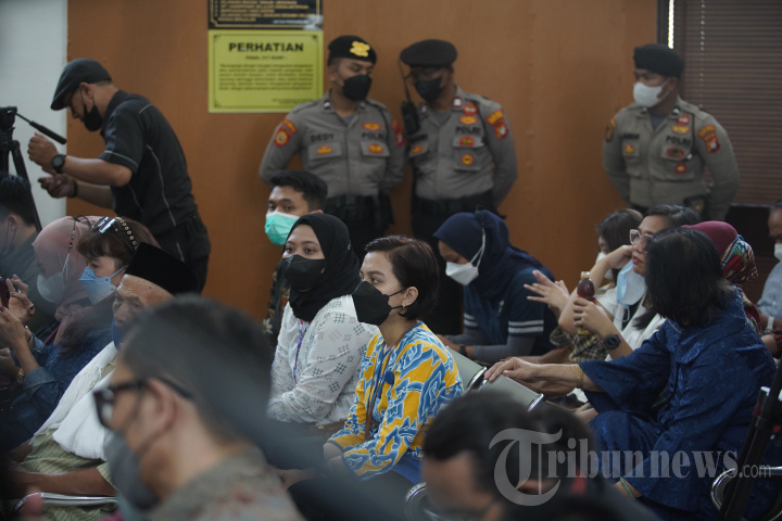 Ferdy Sambo Jalani Sidang Dakwaan