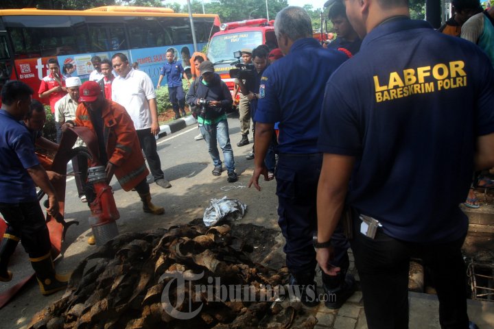 Forensik Mabes Polri Lakukan Olah TKP Kulit Kabel