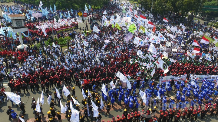 Foto Aerial Aksi Hari Buruh di Jakarta