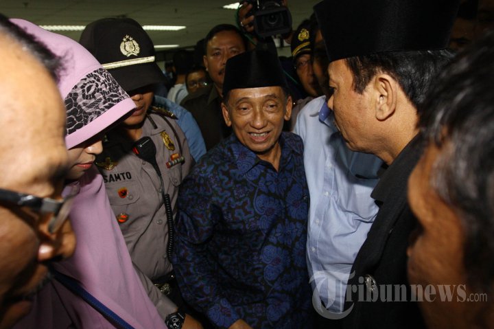 Fuad Amin Jalani Sidang Tanggapan JPU