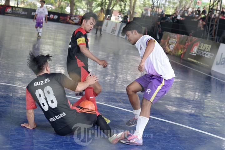 Futsal Sosial Squads vs Futsal Putre Harapan