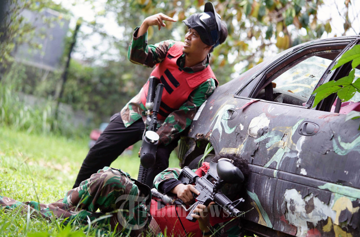 FWP PMJ Bersama IJTI Depok Bermain Paint Ball di TPP