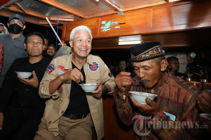 Ganjar Pranowo Menginap di Rumah Warga Desa Plaosan