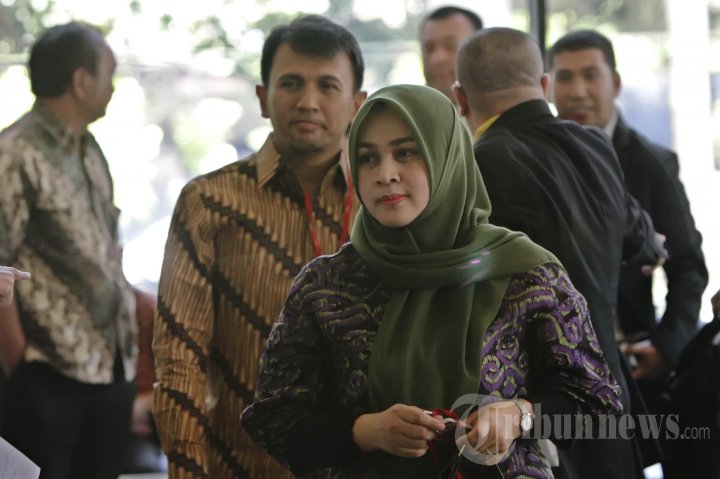 Gatot dan Evy Kembali Diperiksa KPK