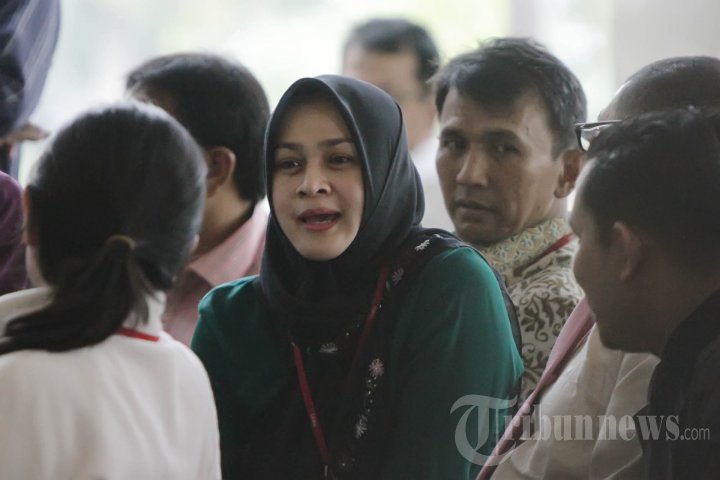 Gatot Pujo Nugroho dan Evy Susanti Diperiksa KPK